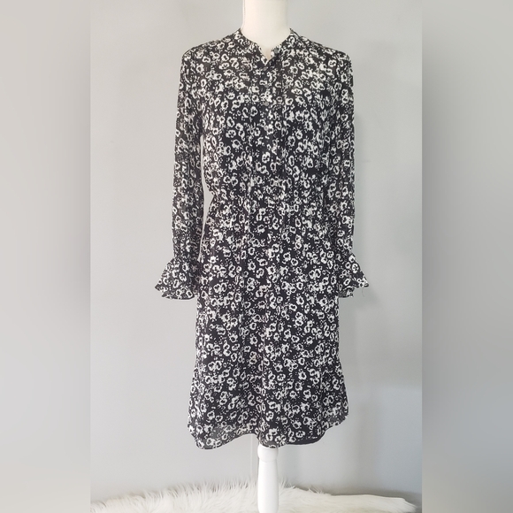 J. Crew Dresses & Skirts - J. Crew Mercantile Black and White Floral Tie-Front Dress
